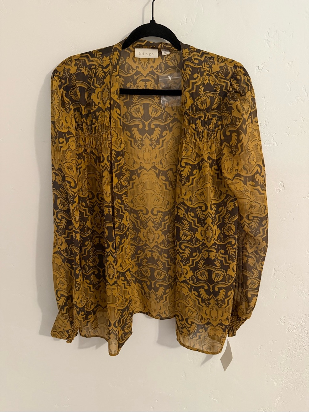 Hinge Printed Sheer Open top